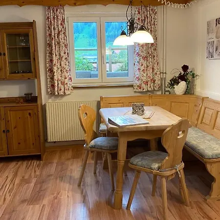 Haus Helli Appartamento Berwang