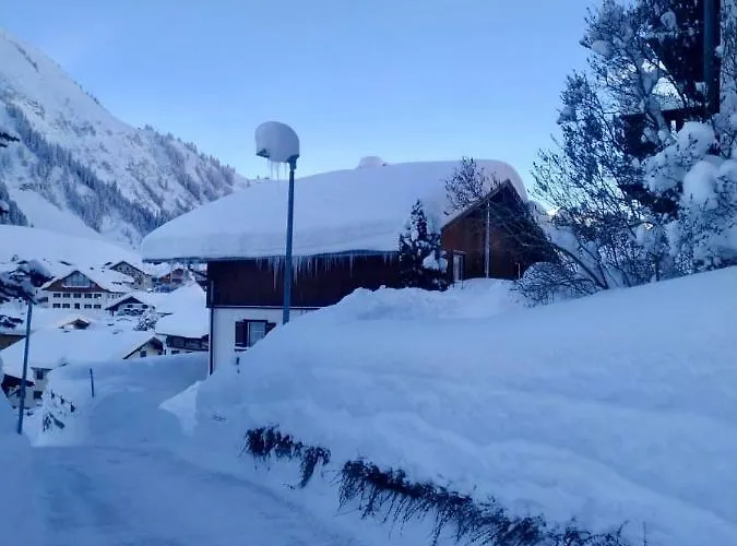 Haus Helli * بيروانغ